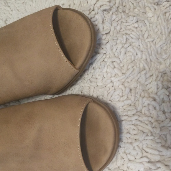 Naturalizer Tan Teagan Open Toe Heel Sandal 8.5 - Picture 3 of 8